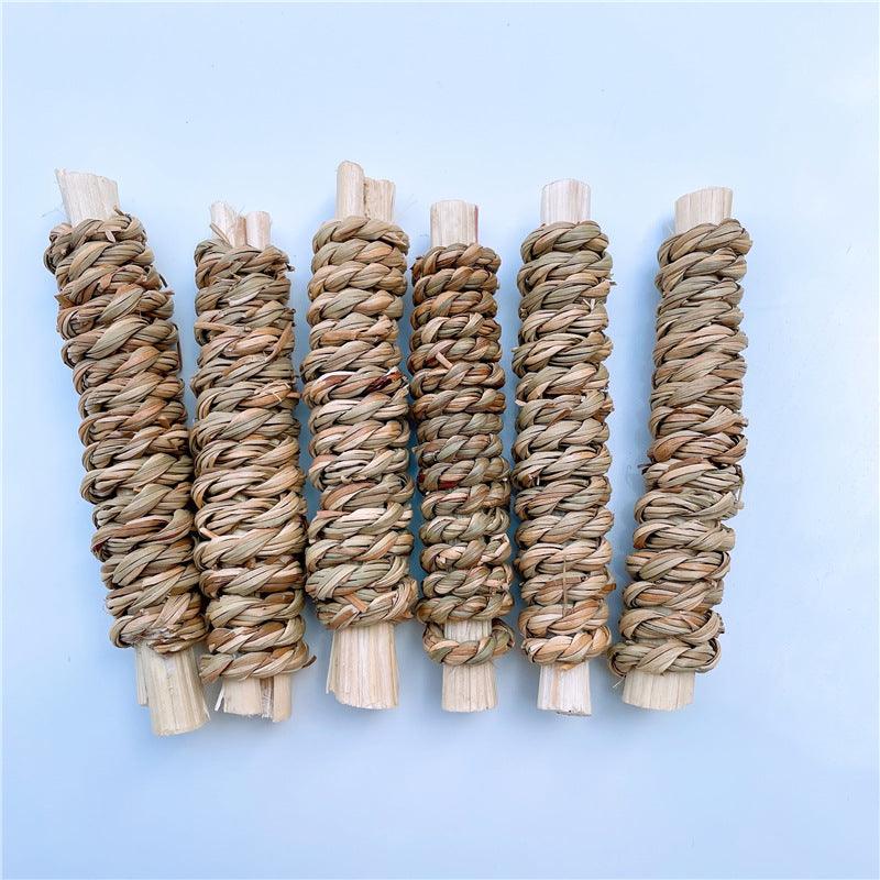 Bamboo Bliss Straw Molar Toy - Natural Water Grass And Sweet Bamboo Small Pet Grinding Toy-9