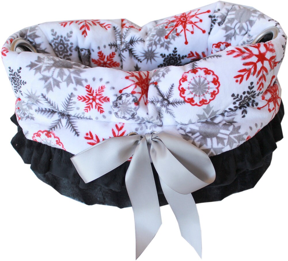 Christmas Dog, Puppy & Pet or Cat Reversible Snuggle Bugs Pet Bed, Bag, and Car Seat All-in-One, "Red Snowflake"-0