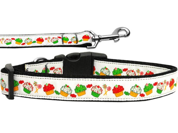 Christmas Pet Dog & Cat Nylon Collar or Leash, "Christmas Cupcakes"-0